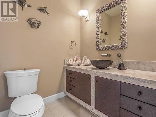10411 81St Street, Osoyoos, BC - Indoor Photo Showing Bathroom