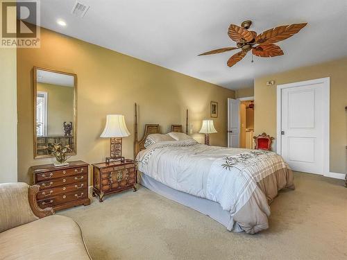 10411 81St Street, Osoyoos, BC - Indoor Photo Showing Bedroom