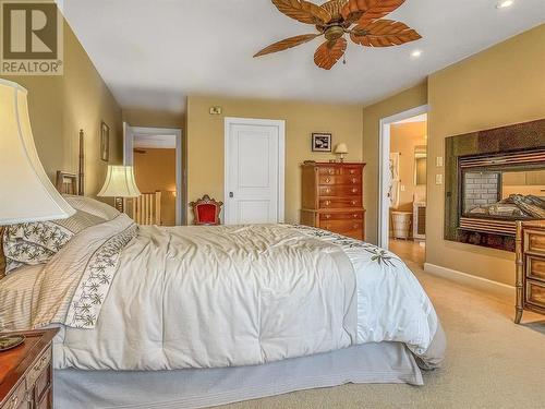 10411 81St Street, Osoyoos, BC - Indoor Photo Showing Bedroom