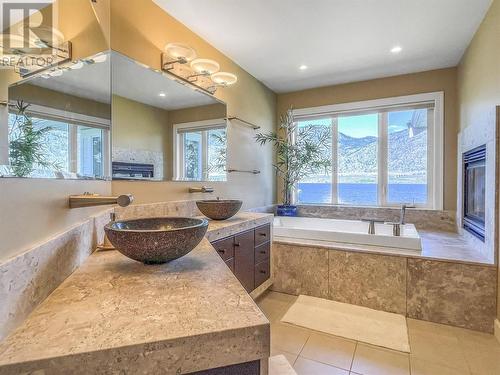 10411 81St Street, Osoyoos, BC - Indoor