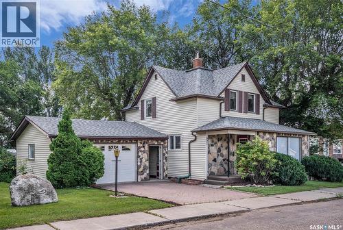 621 Main Street, Bruno, SK - Outdoor