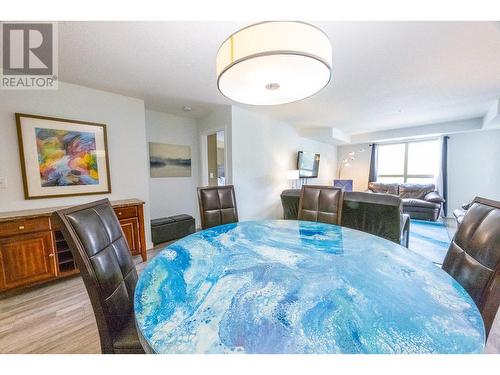 205 Third Avenue Unit# 2114, Invermere, BC - Indoor Photo Showing Dining Room