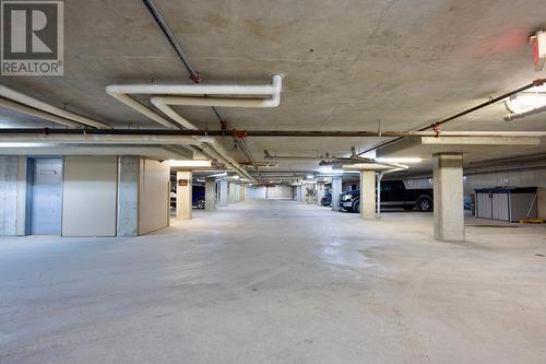 205 Third Avenue Unit# 2114, Invermere, BC - Indoor Photo Showing Garage