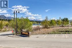 facing lake direction - 