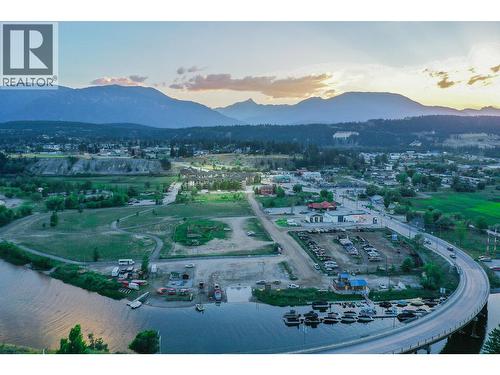 205 Third Avenue Unit# 2114, Invermere, BC 