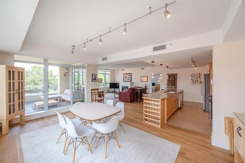 401-160 Lakeshore Drive, Penticton, BC - Indoor Photo Showing Other Room