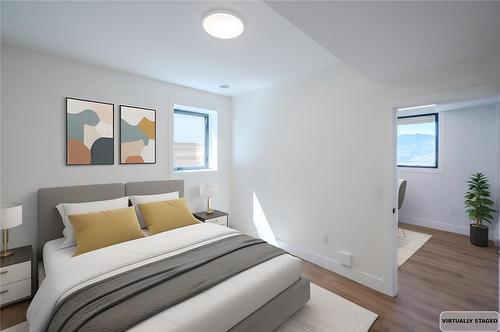 1075 Elk Street, Penticton, BC - Indoor Photo Showing Bedroom