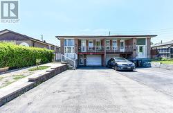 7396 SILLS ROAD  Mississauga, ON L4T 2K1