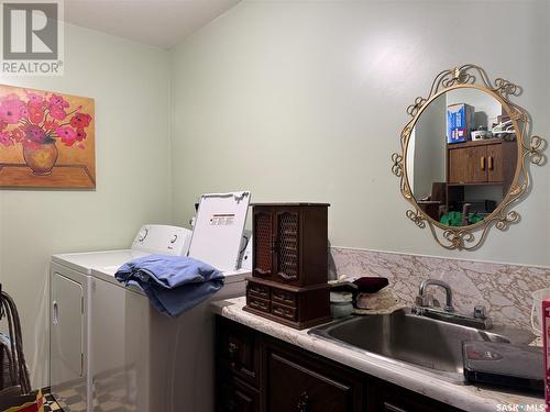 417 Miller Crescent E, Wynyard, SK - Indoor Photo Showing Laundry Room