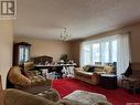 417 Miller Crescent E, Wynyard, SK  - Indoor Photo Showing Living Room 