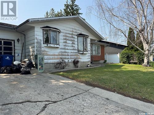 417 Miller Crescent E, Wynyard, SK - Outdoor