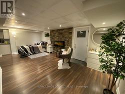 LOWER - 43 TOMLIN CRESCENT  Richmond Hill, ON L4C 7T1