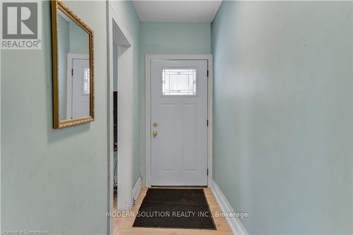 204 Sherman Avenue, Hamilton, ON - Indoor Photo Showing Other Room