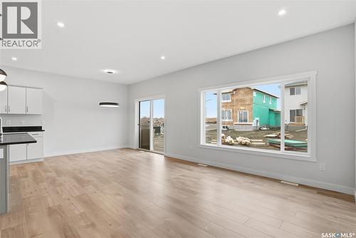 350 Katz Avenue, Saskatoon, SK - Indoor