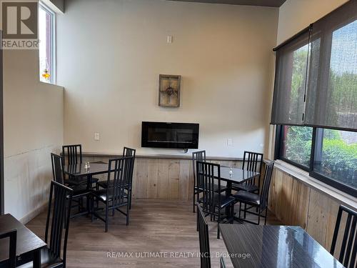 53 Simcoe Street, Brant, ON 