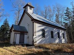 699 Boyd RD  Elmsville, NB E5A 1M7