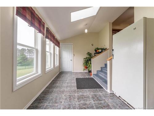 8 Hillcrest Dr, St George, NB 