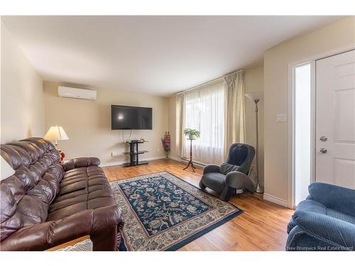 8 Hillcrest Dr, St George, NB 