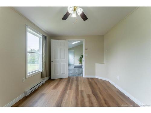 8 Hillcrest Dr, St George, NB 