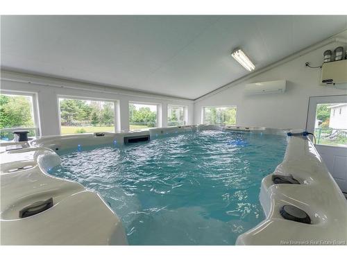 8 Hillcrest Dr, St George, NB 