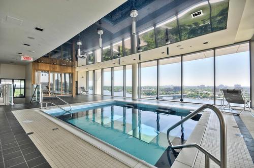 Piscine - 1503-185 Rue Laurier, Gatineau (Hull), QC - Indoor Photo Showing Other Room With In Ground Pool