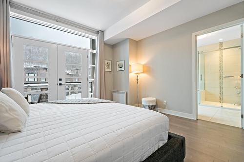 Chambre à coucher principale - 402 Allée De L'Académie, Mont-Tremblant, QC 