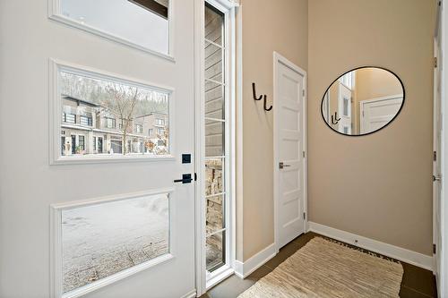 Hall d'entrée/Vestibule - 402 Allée De L'Académie, Mont-Tremblant, QC 