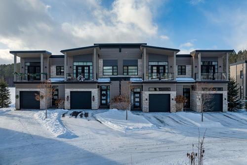 Façade - 402 Allée De L'Académie, Mont-Tremblant, QC 