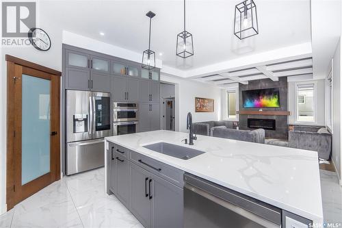 124 Forsey Avenue, Saskatoon, SK - Indoor Photo Showing Kitchen With Stainless Steel Kitchen With Upgraded Kitchen