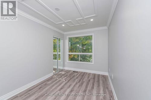 79 Fox Run, Barrie, ON - Indoor Photo Showing Other Room
