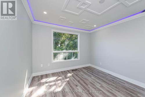 79 Fox Run, Barrie, ON - Indoor Photo Showing Other Room