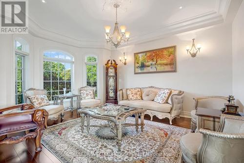 3122 Cedar Springs Road, Burlington, ON - Indoor Photo Showing Living Room