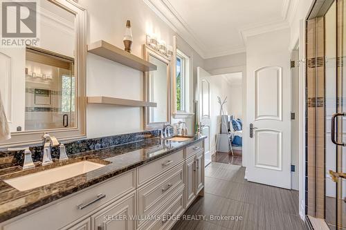 3122 Cedar Springs Road, Burlington, ON - Indoor Photo Showing Bathroom