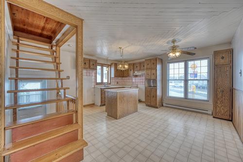 Logement - 198 Rue St-Louis, Saint-Eustache, QC - Indoor Photo Showing Kitchen