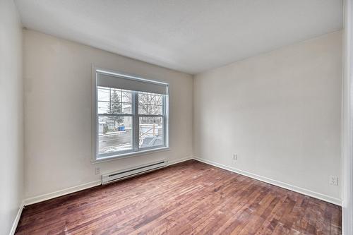 Logement - 198 Rue St-Louis, Saint-Eustache, QC - Indoor Photo Showing Other Room