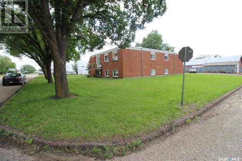 341 2Nd Street E, Shaunavon, SK - Outdoor