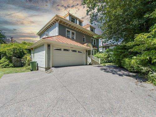 940 Young Avenue, Halifax, NS 