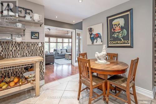 275 Alexander Court, Burlington, ON - Indoor Photo Showing Dining Room