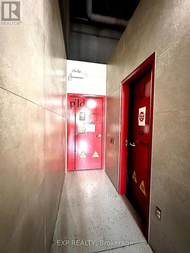 #A6 - 70 World Drive, Mississauga, ON 