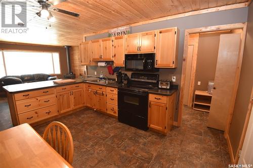 217 Birch Drive, Tobin Lake, SK - Indoor Photo Showing Kitchen