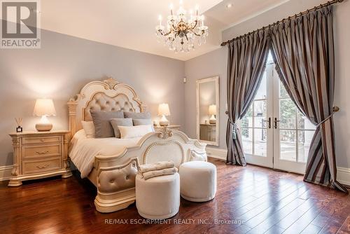 2594 Bluffs Way, Burlington, ON - Indoor Photo Showing Bedroom