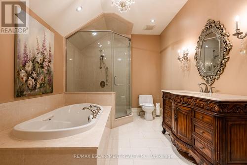 2594 Bluffs Way, Burlington, ON - Indoor Photo Showing Bathroom