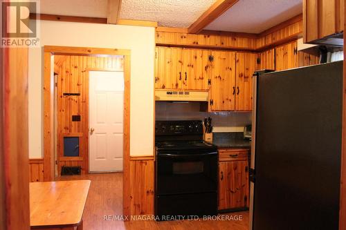 21 Highland Avenue, Fort Erie (Central), ON - Indoor