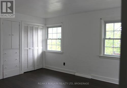 21 Highland Avenue, Fort Erie (Central), ON - Indoor Photo Showing Other Room