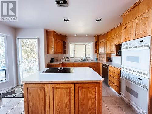 26855 N Ness Lake Road, Prince George, BC - Indoor Photo Showing Kitchen With Double Sink