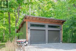 Oversized double garage - 