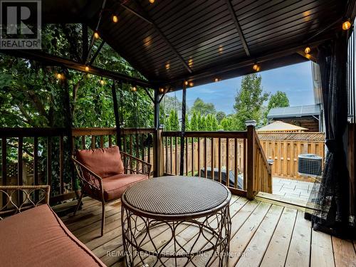 18 Princeton Common Street, St. Catharines, ON - Outdoor With Deck Patio Veranda With Exterior