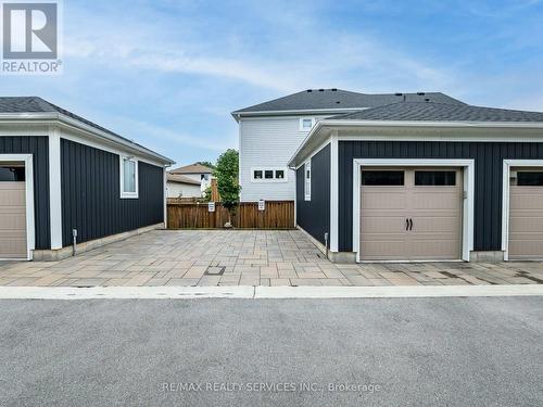18 Princeton Common Street, St. Catharines, ON - Outdoor With Exterior