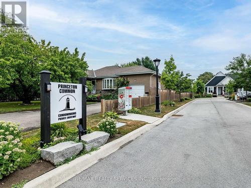 18 Princeton Common Street, St. Catharines, ON - Outdoor