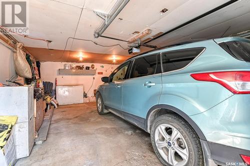 201 2Nd Avenue, Lajord Rm No. 128, SK - Indoor Photo Showing Garage